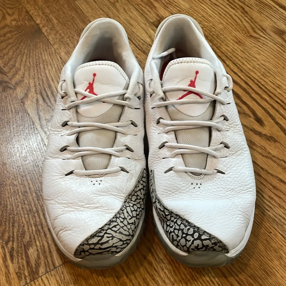 Nike Air Jordan ADG White Cement Golfing Shoes Men's Size 8.5.